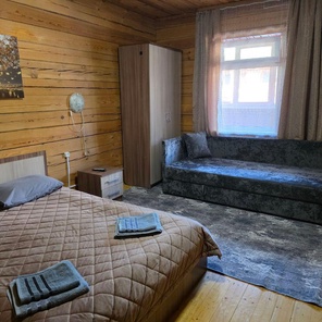 Полулюкс с диванчиком